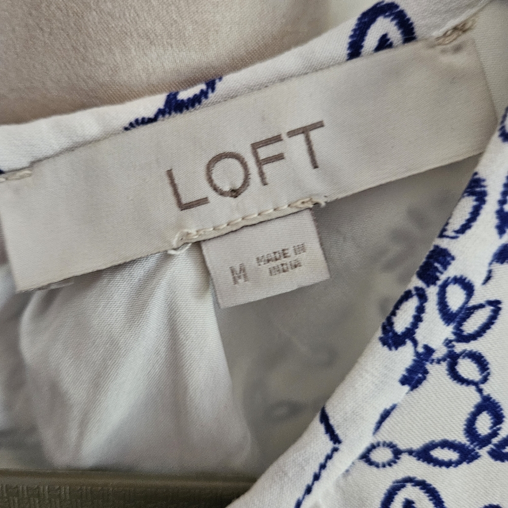 NWOT LOFT blue & white print sheath dress Womens Medium - Picture 4 of 5
